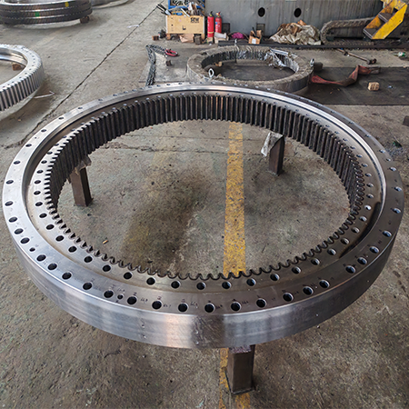 Tower Crane Slewing Ring - 20内齿