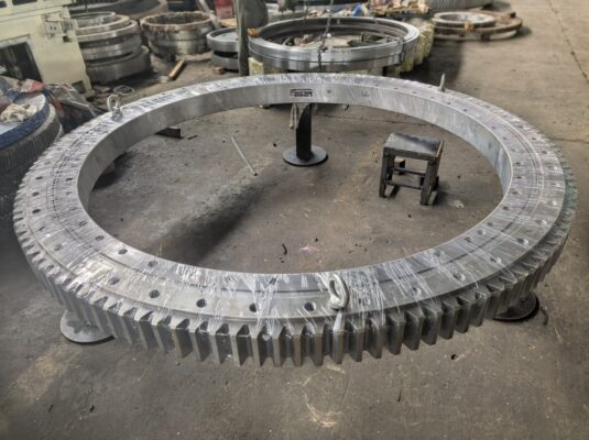 Heavy-Duty Slewing Bearing – Ultimate Durability for Construction & Mining Machinery
