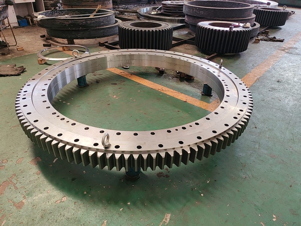 Slewing Bearing Types and Selection: A Practical Engineering Guide - Double-row Ball Slewing Ring Bearing (2)