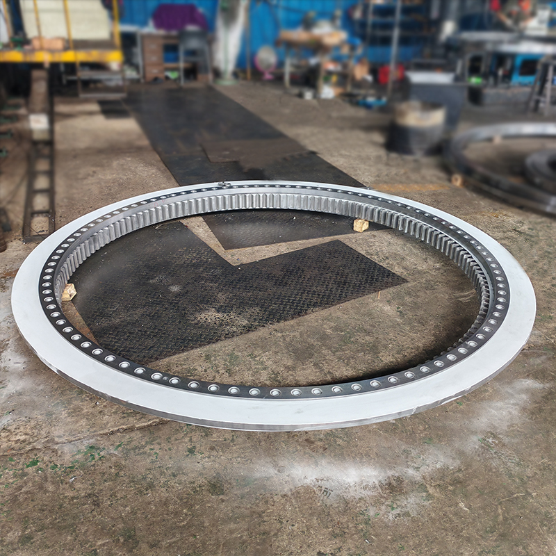 Slewing Bearing Types and Selection: A Practical Engineering Guide - Four-Point Contact Ball Slewing Bearings